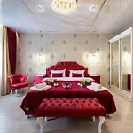 Апартаменти Rynok Square Center Two Bedroom Apartment! Львів