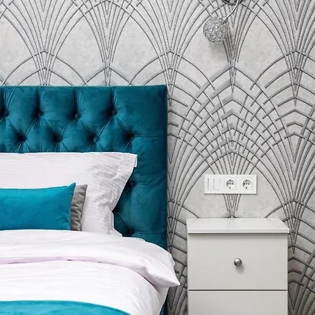 Rynok Square Center Two Bedroom Apartment! *