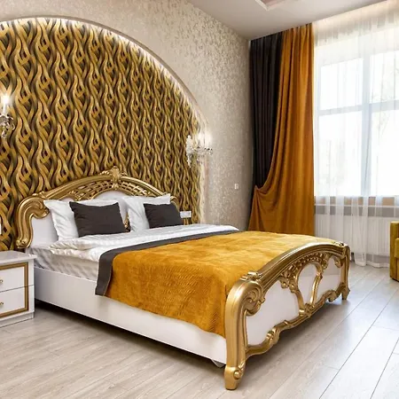 Apartment Rynok Square Center Two Bedroom Apartment! Lviv