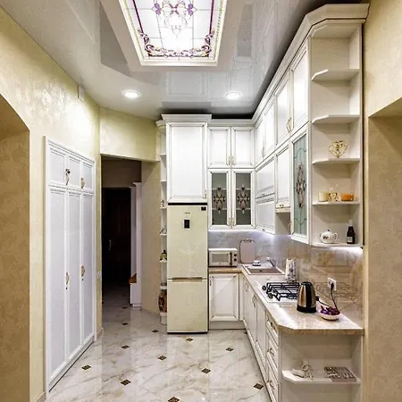 Rynok Square Center Two Bedroom Apartment! Apartment