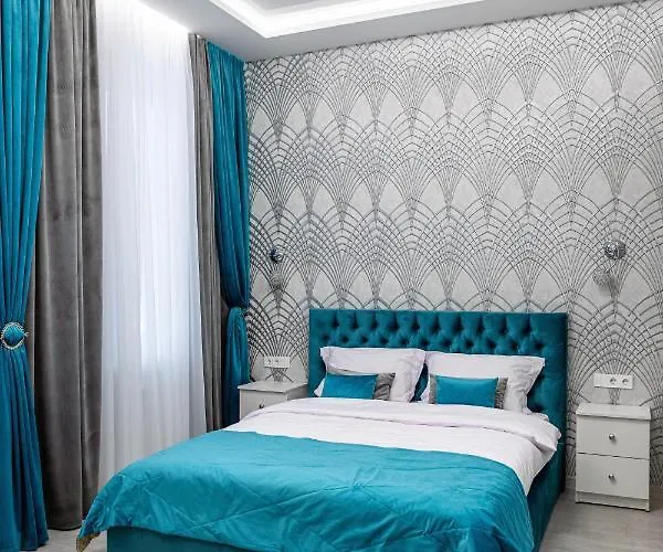 דירה Rynok Square Center Two Bedroom Apartment! *