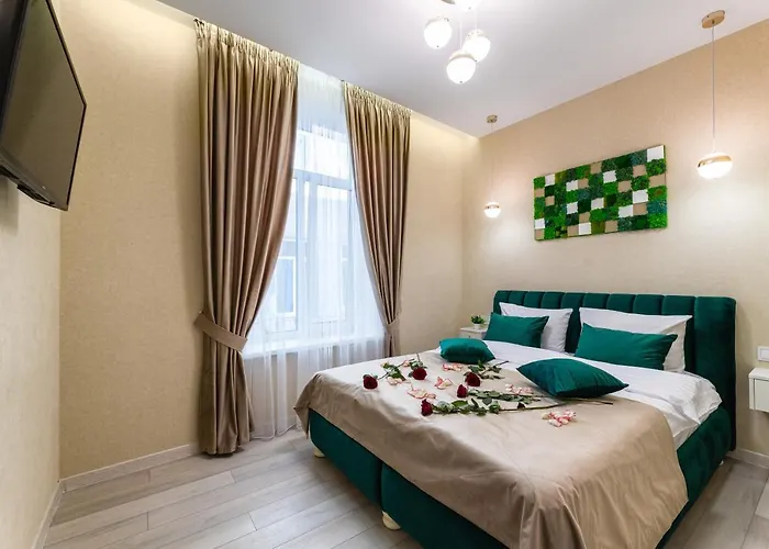 Rynok Square Center Two Bedroom Apartment! إلفيف