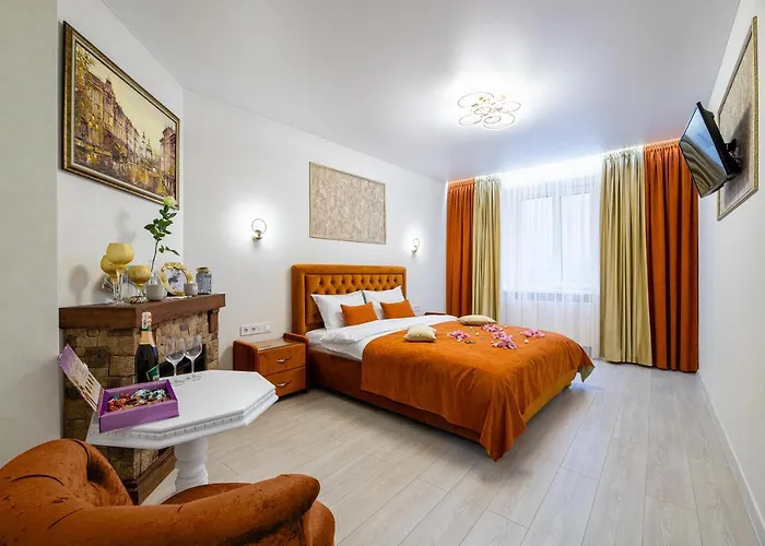 Rynok Square Center Two Bedroom Apartment! Διαμέρισμα *