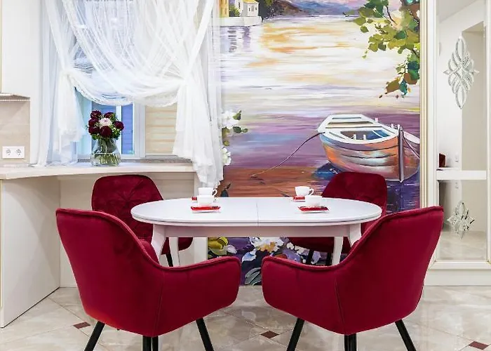 Rynok Square Center Two Bedroom Apartment!