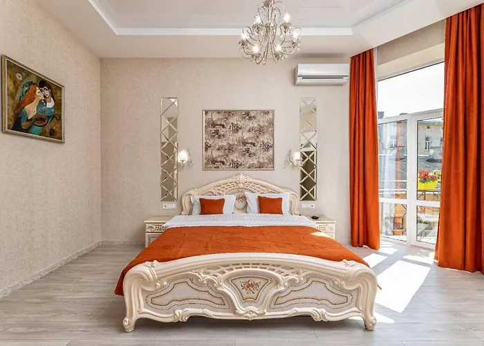 Apartament Rynok Square Center Two Bedroom Apartment! Lwów