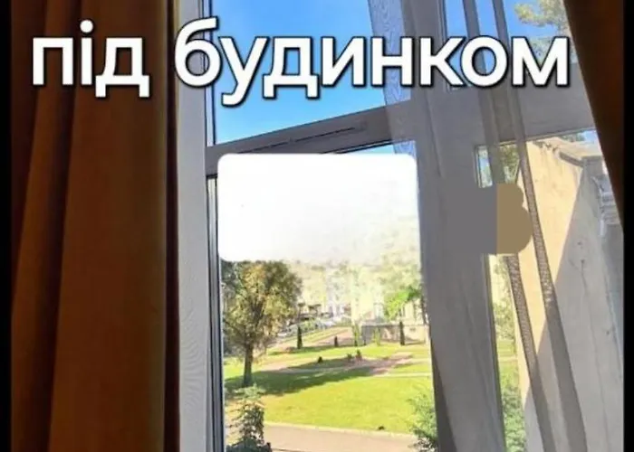 Apartament Rynok Square Center Two Bedroom Apartment!