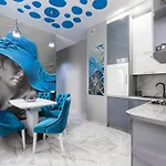 Rynok Square Center Two Bedroom Apartment! アパート